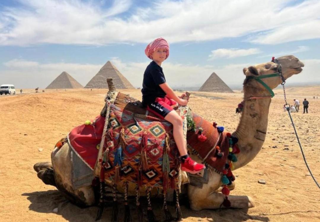 Thoth Pyramids Inn Kafret el-Gabal Eksteriør billede